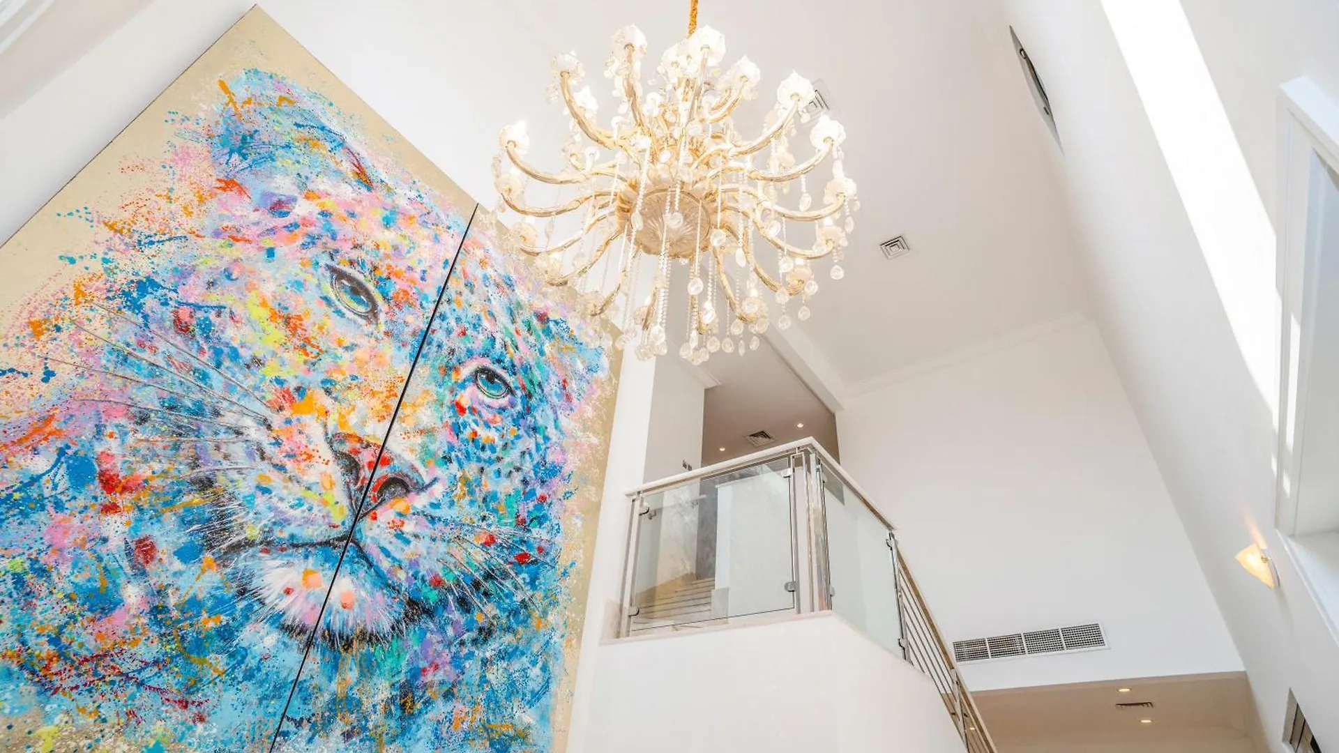 Palm Jumeirah K-Frond Villa With Private Beach Access & Pool Dubai