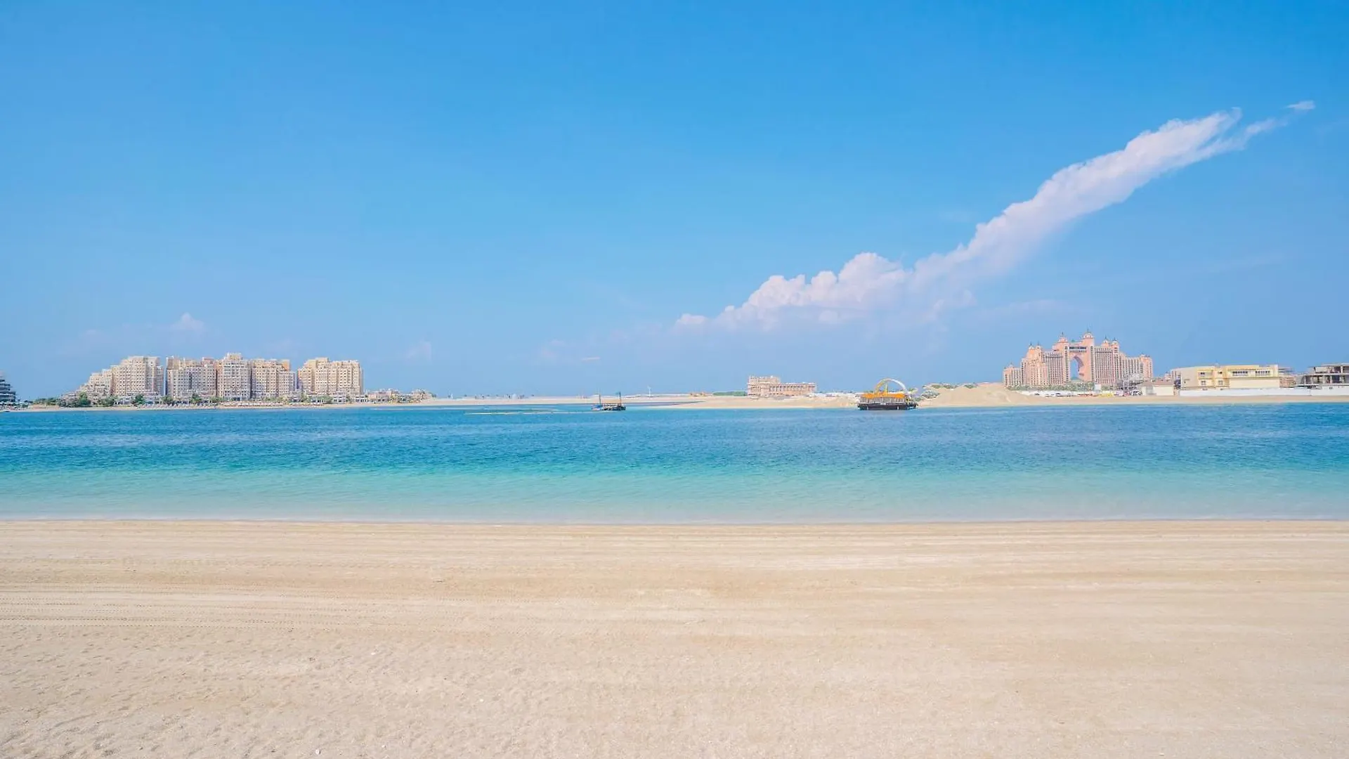 Palm Jumeirah K-Frond Villa With Private Beach Access & Pool Dubai 0*,  United Arab Emirates