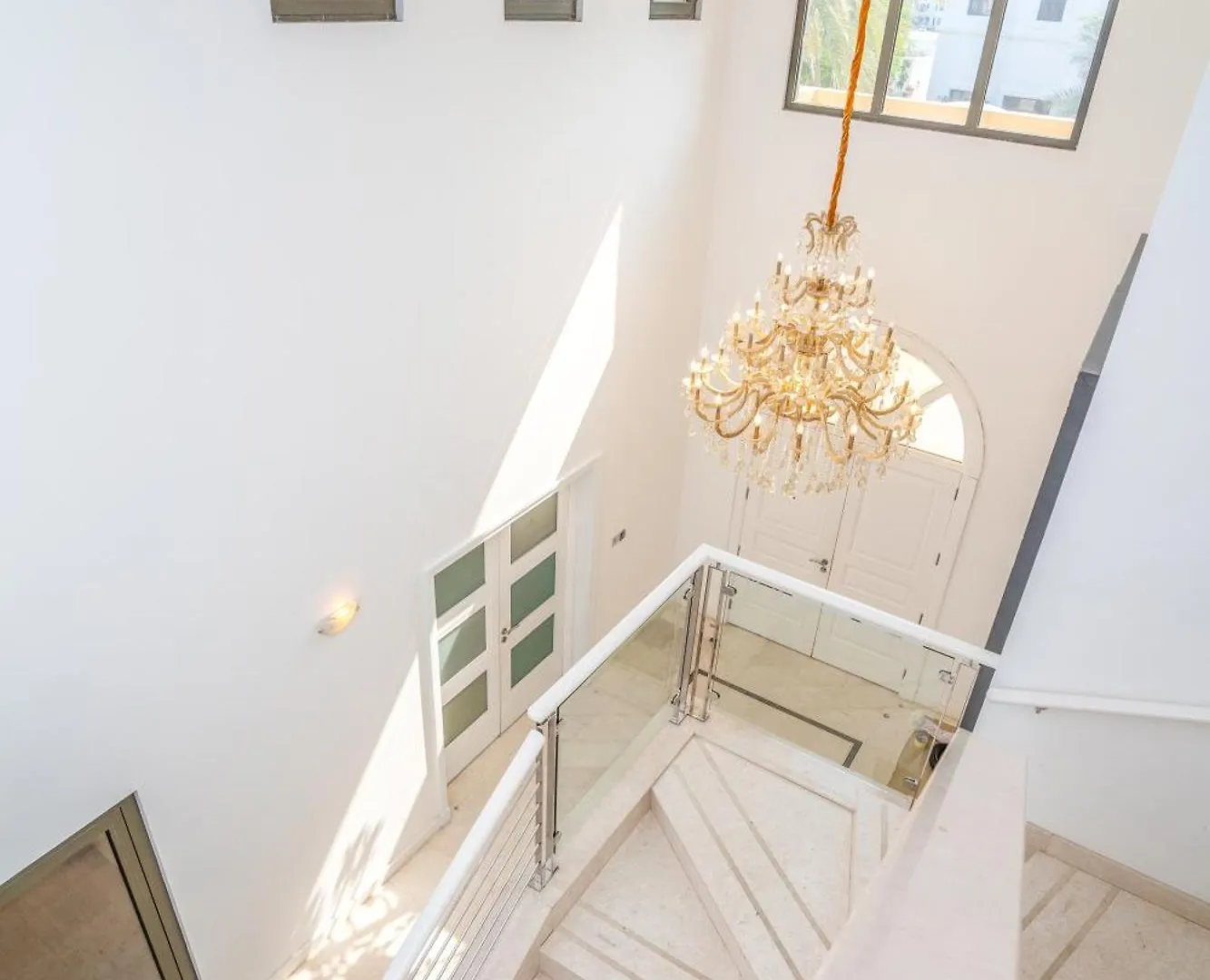 Palm Jumeirah K-Frond Villa With Private Beach Access & Pool Dubai 0*,  United Arab Emirates