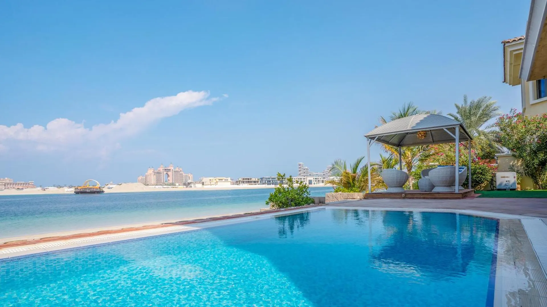 Palm Jumeirah K-Frond Villa With Private Beach Access & Pool Dubai 0*,