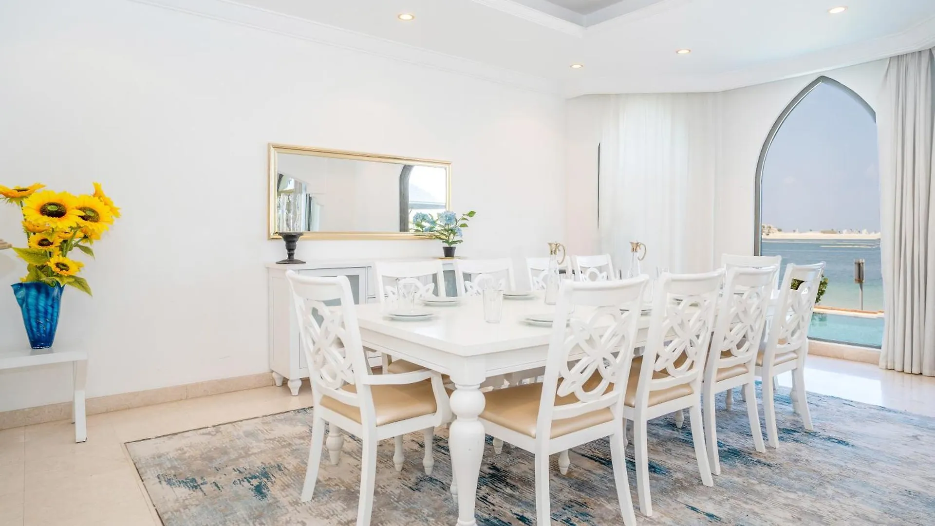 Palm Jumeirah K-Frond Villa With Private Beach Access & Pool Dubai United Arab Emirates
